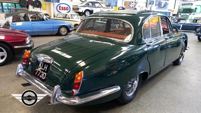 Lot 170 - 1966 JAGUAR 3.4/340