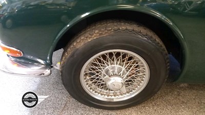 Lot 170 - 1966 JAGUAR 3.4/340