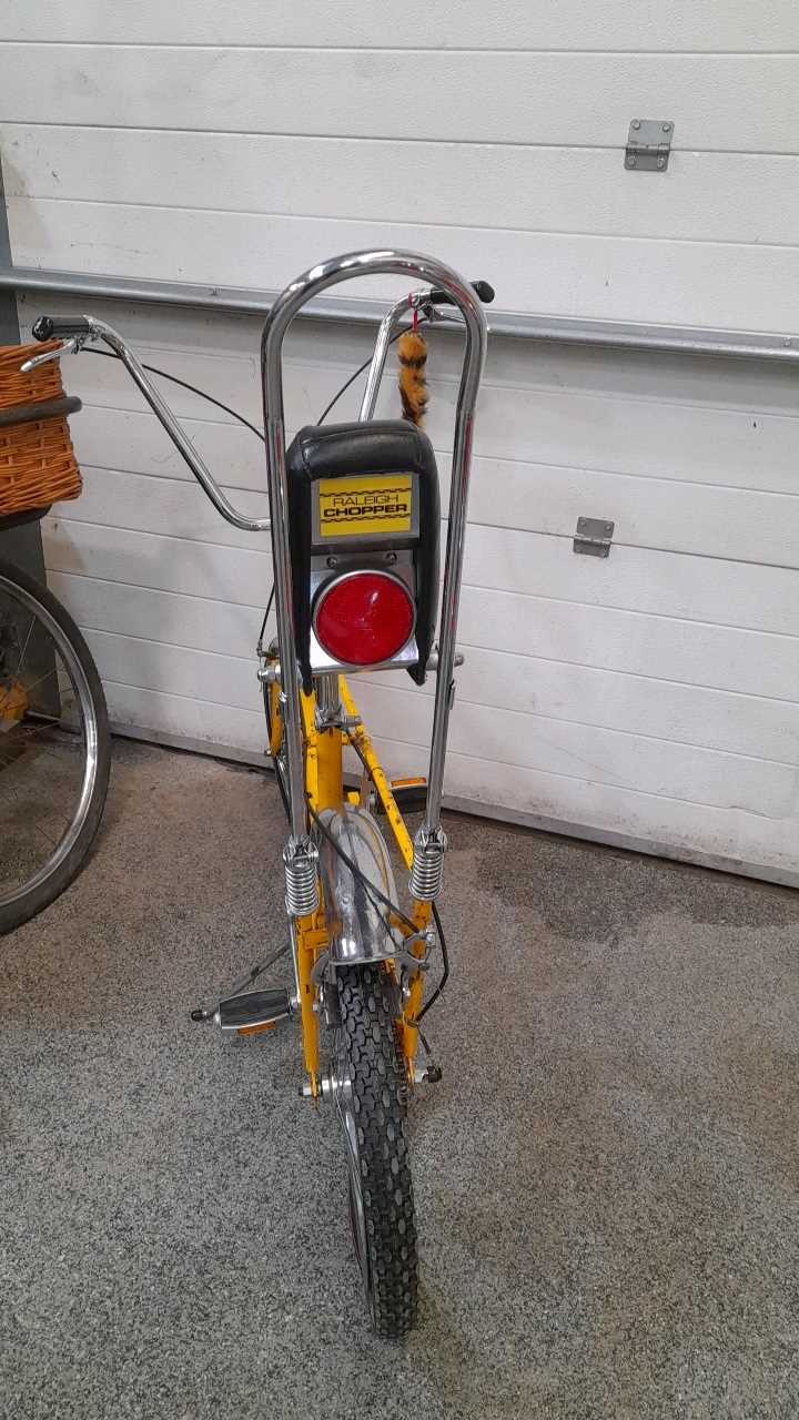 Lot 572 - ORIGINAL YELLOW MK1 RALEIGH CHOPPER , 1970,