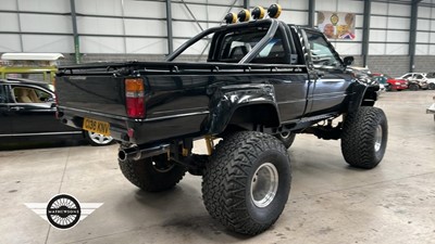 Lot 199 - 1985 TOYOTA HI LUX 4X4