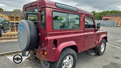 Lot 696 - 2000 LAND ROVER DEFENDER 90 COUNTY TD5