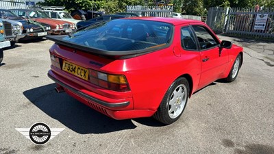 Lot 433 - 1988 PORSCHE 944 LUX