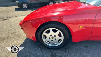 Lot 433 - 1988 PORSCHE 944 LUX