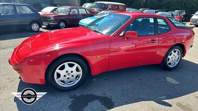 Lot 433 - 1988 PORSCHE 944 LUX