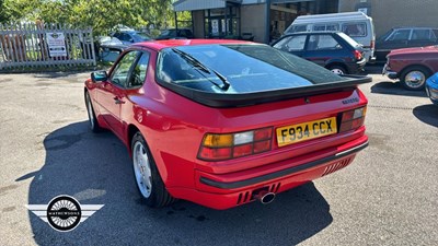 Lot 433 - 1988 PORSCHE 944 LUX