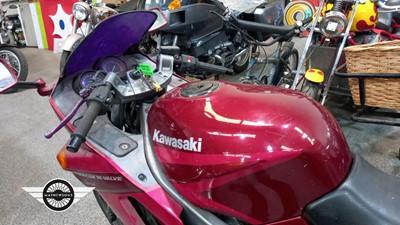 Lot 535 - 1990 KAWASAKI ZZR600