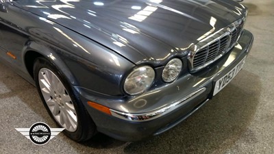 Lot 662 - 2003 JAGUAR XJ6 V6 SE AUTO