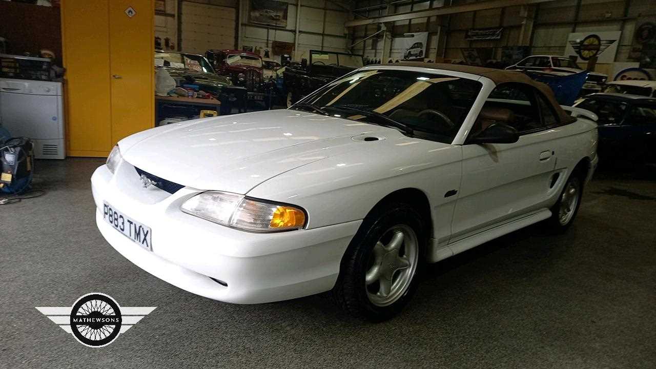 Lot 403 - 1997 FORD MUSTANG CONVERTIBLE AUTOMATIC