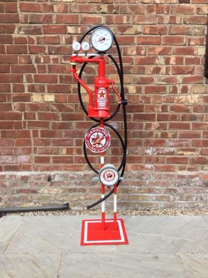 Lot 13 - RENOVATED TEXACO PUMP