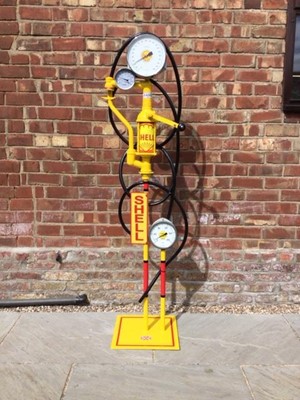 Lot 89 - RENOVATED SHELL PUMP