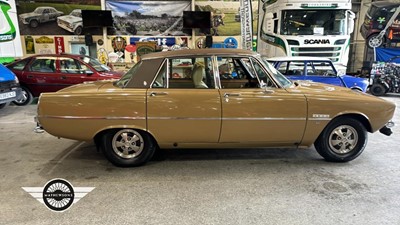 Lot 165 - 1975 ROVER 3500 AUTO