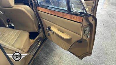 Lot 165 - 1975 ROVER 3500 AUTO