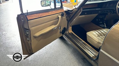 Lot 165 - 1975 ROVER 3500 AUTO