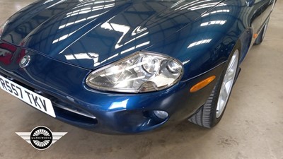 Lot 608 - 1997 JAGUAR XK8 COUPE AUTO