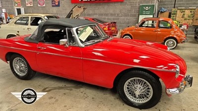 Lot 369 - 1973 MG B ROADSTER