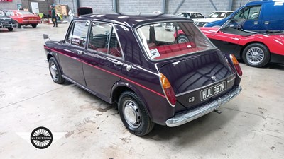 Lot 844 - 1971 AUSTIN SALOON