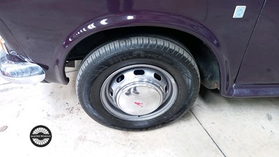 Lot 844 - 1971 AUSTIN SALOON