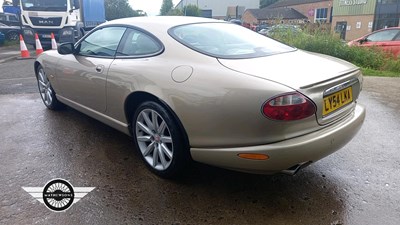 Lot 293 - 2004 JAGUAR XK8 COUPE AUTO