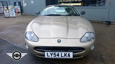 Lot 293 - 2004 JAGUAR XK8 COUPE AUTO