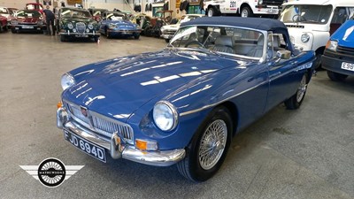 Lot 305 - 1966  MG B ROADSTER