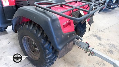 Lot 325 - SUZUKI 300 KING QUAD WITH TRAILER