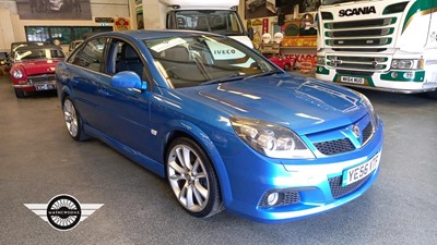 Lot 253 - 2006 VAUXHALL VECTRA VXR