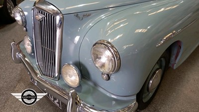 Lot 385 - 1956 WOLSELEY 4/44