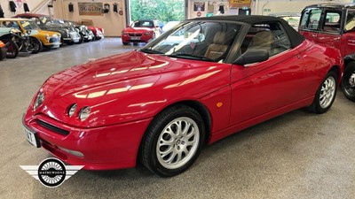 Lot 345 - 1999 ALFA ROMEO SPIDER LUSSO T-SPARK 16V