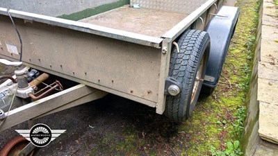 Lot 329 - 2000 IFOR WILLIAMS GG85G