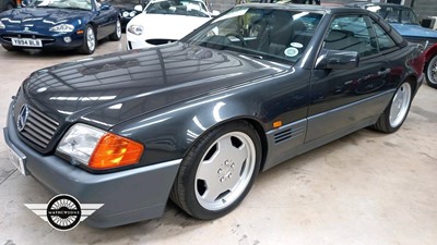 Lot 507 - 1990 MERCEDES 500SL-32 AUTO