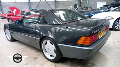 Lot 507 - 1990 MERCEDES 500SL-32 AUTO