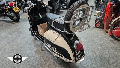 Lot 896 - 1965 VESPA DOUGLAS