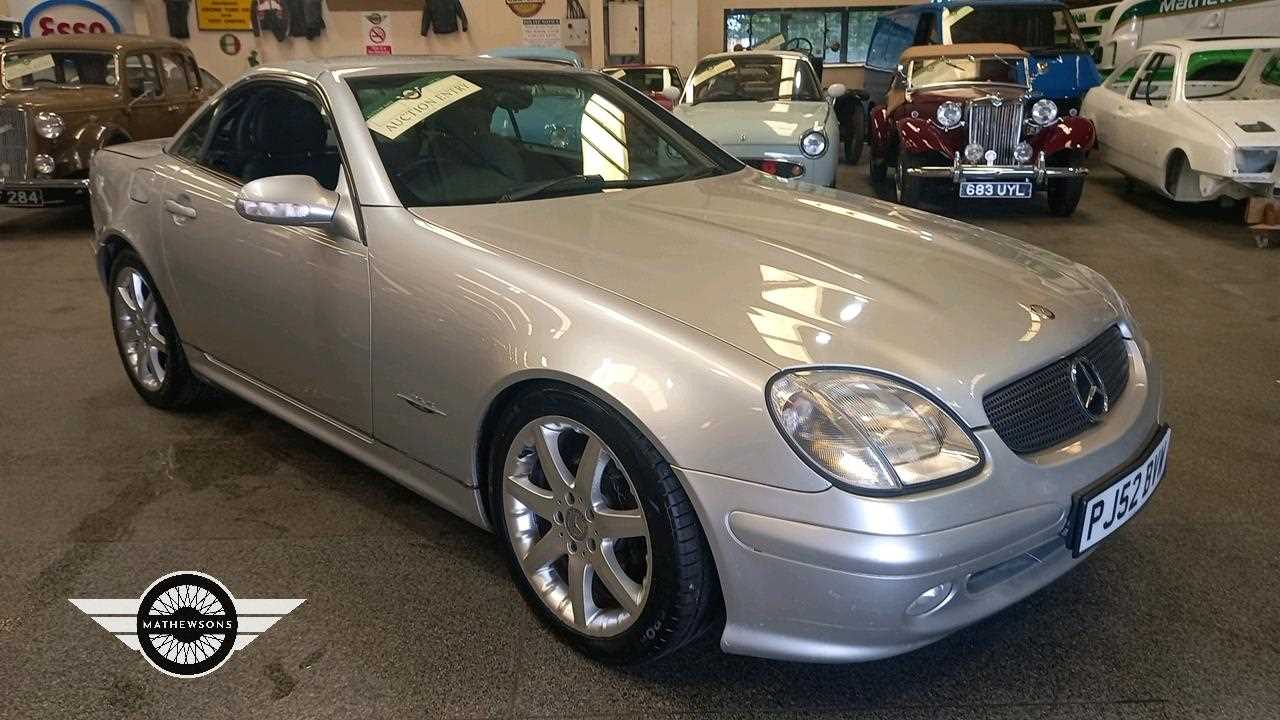 Lot 63 - 2002 MERCEDES SLK 200 AUTO