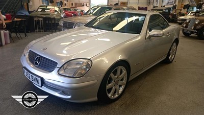 Lot 63 - 2002 MERCEDES SLK 200 AUTO