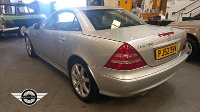 Lot 63 - 2002 MERCEDES SLK 200 AUTO