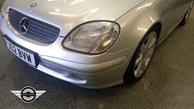 Lot 63 - 2002 MERCEDES SLK 200 AUTO