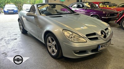 Lot 11 - 2005 MERCEDES SLK 200 KOMPRESSOR AUTO