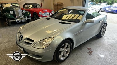 Lot 11 - 2005 MERCEDES SLK 200 KOMPRESSOR AUTO