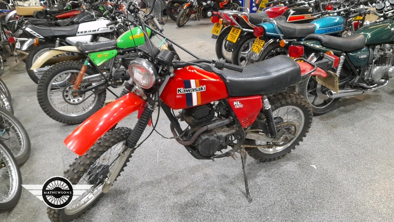 Lot 471 - 1981 KAWASAKI KL250