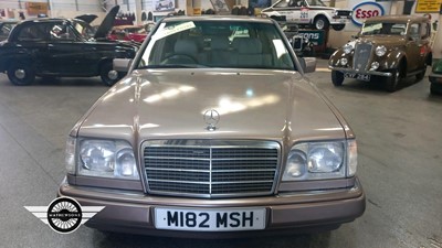 Lot 223 - 1994 MERCEDES E280 ESTATE