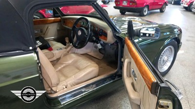 Lot 513 - 1994 MG ROVER RV8