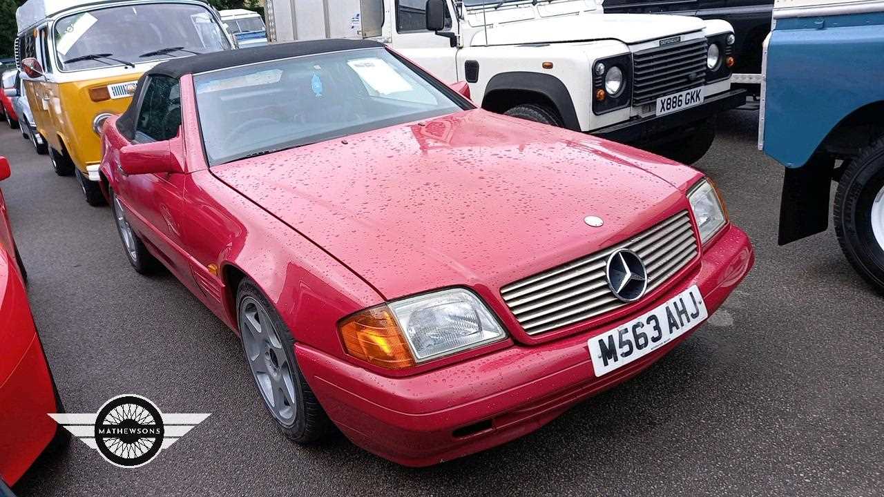 Lot 425 - 1994 MERCEDES SL280 AUTO