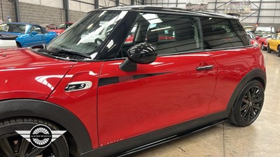 Lot 595 - 2015 MINI COOPER S