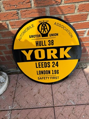 Lot 392 - AA ROUND YORK SIGN  29" DIA