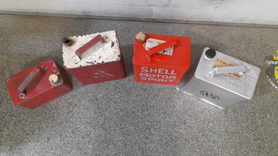 Lot 817 - 3 X 2 GALLON & 1 X 1 GALLON FUEL CANS