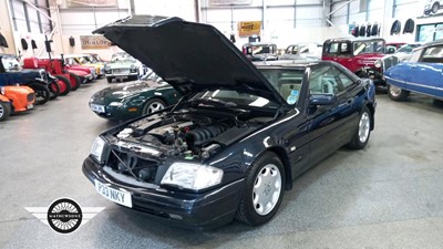 Lot 581 - 1996 MERCEDES SL 280 AUTO