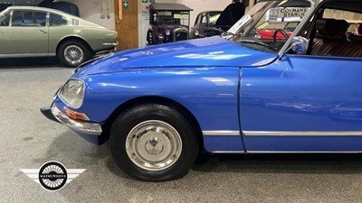 Lot 558 - 1971 CITROEN DS 21 PALLAS