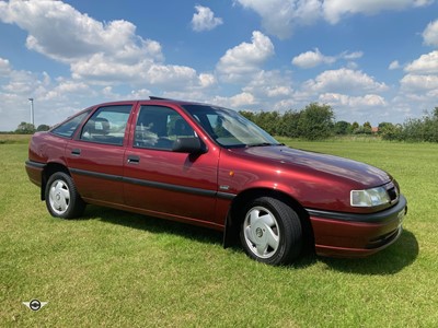 Lot 291 - 1995 VAUXHALL CAVALIER CLASSIC