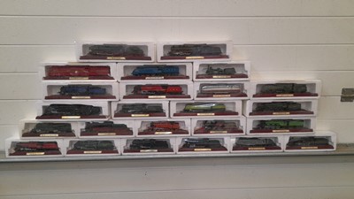 Lot 414 - COLLECTIBLE MODEL BOXED LOCOMOTIVES