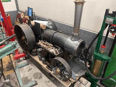 Lot 310 - STEAM ENGINE